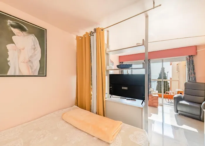 Boulouris Apartamento